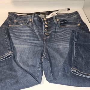 NWT! Torrid Premium Stretch Bombshell Skinny Jeans - Size 18R